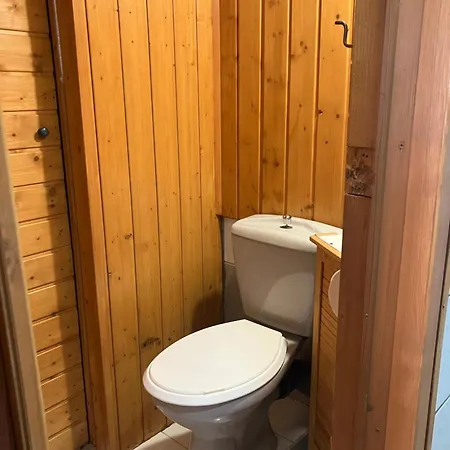 Apartment Tuja Vendeghaz